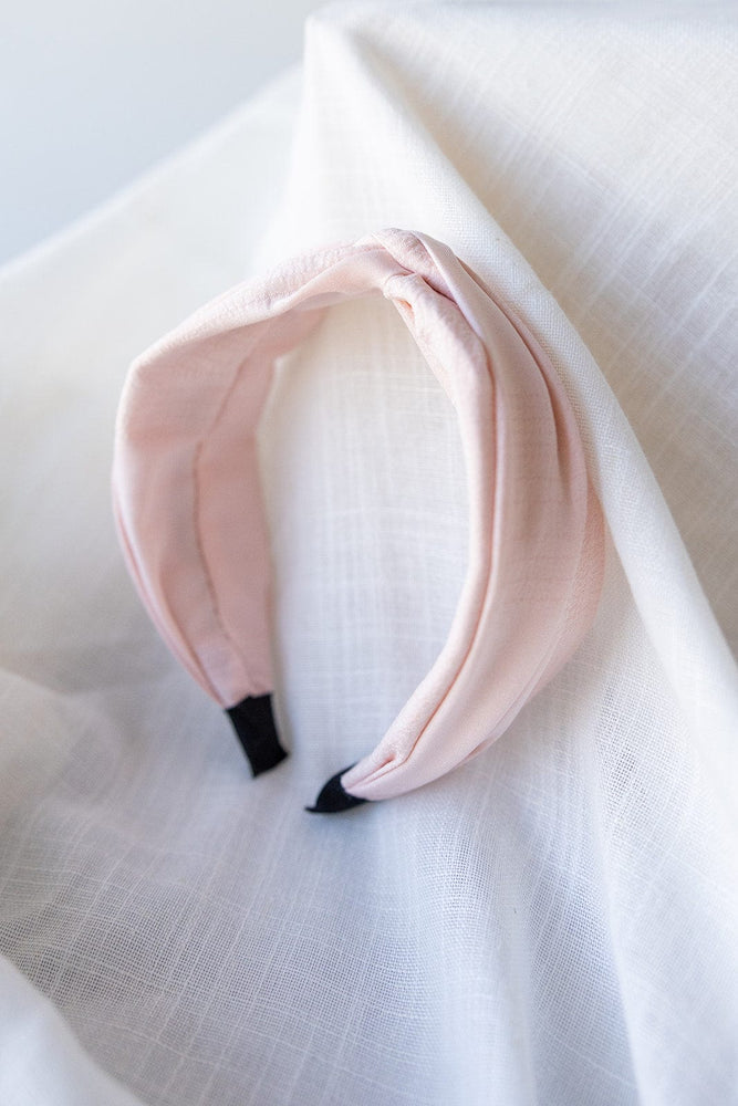 CRINKLE TEXTURE HEADBAND WITH KNOT IN FRESH PINK