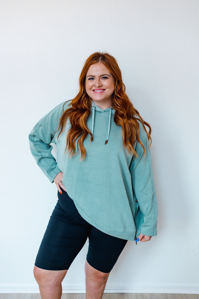 Plus size double outlet hooded sweatshirt