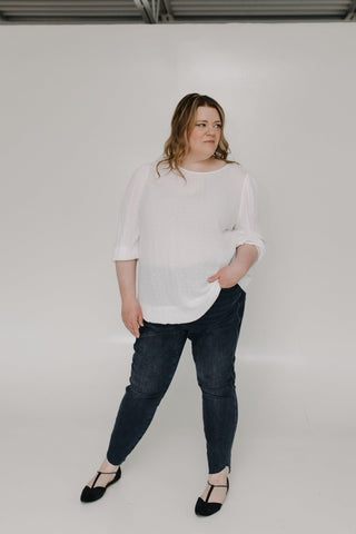 3/4 SLEEVE SWISS DOT BLOUSE WITH BANDED HEM - Love Marlow