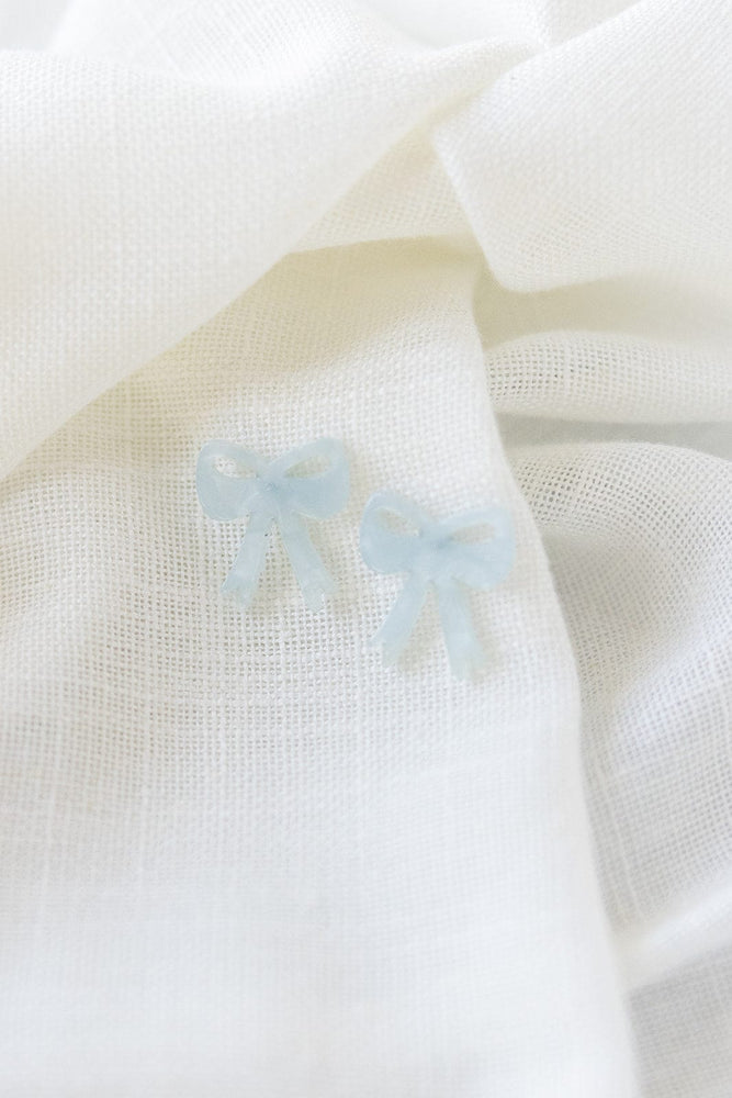 BOW STUDS IN SOMETHING BLUE