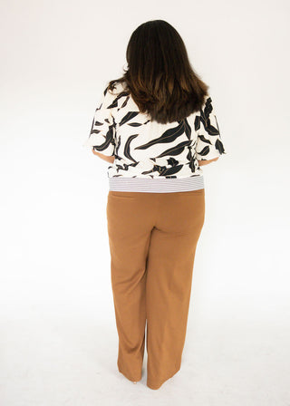 Bubble Sleeve Bold Leaf Print Woven Top – Off-White | Black