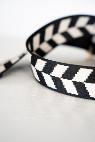 Chevron Guitar Bag Strap – Black | Cream