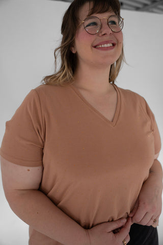 Essential V-Neck Tee – Soft Terracotta