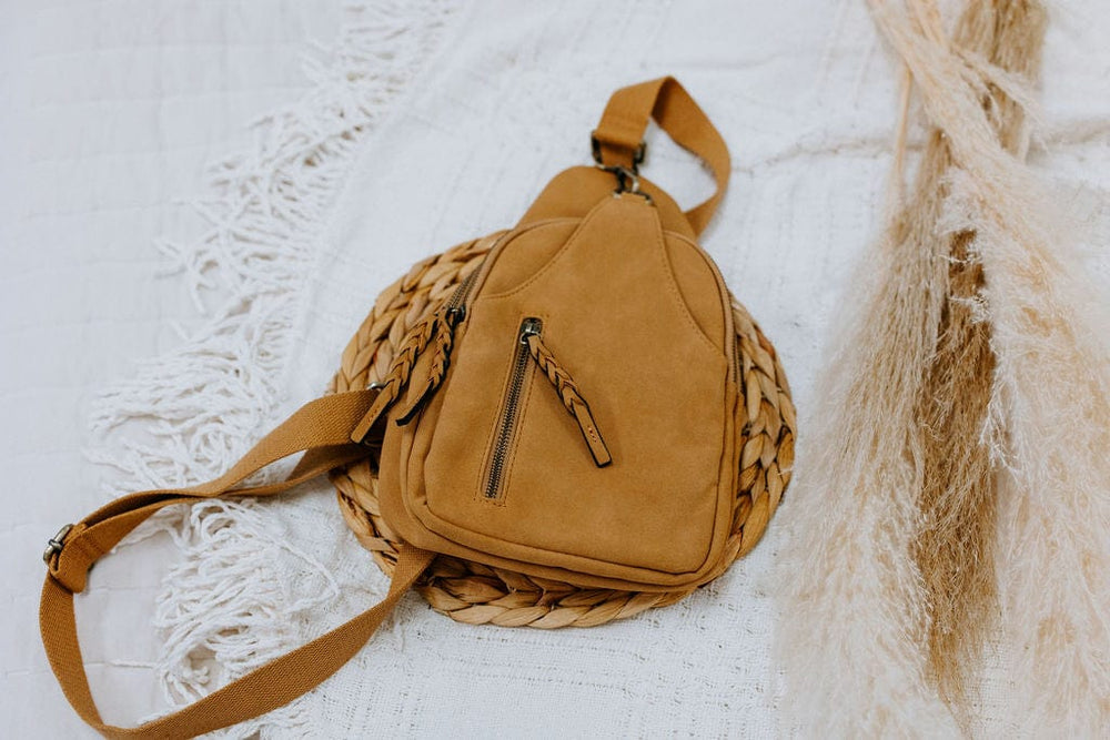 FAUX LEATHER SLING BAG IN MUSTARD