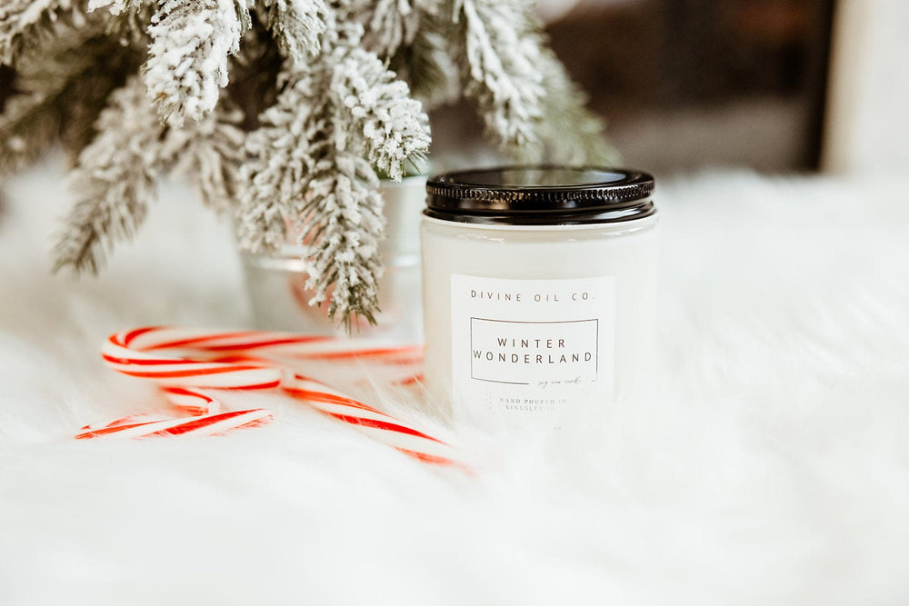 Winter Wonderland Cool Peppermint Scented | 10oz Soy Holiday Candle
