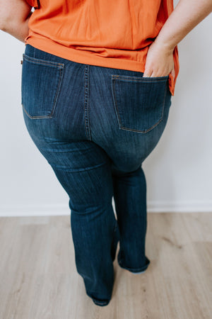 
            
                Load image into Gallery viewer, JUDY BLUE HIGH-RISE PULL-ON NON-DISTRESSED FLARE JEANS
            
        