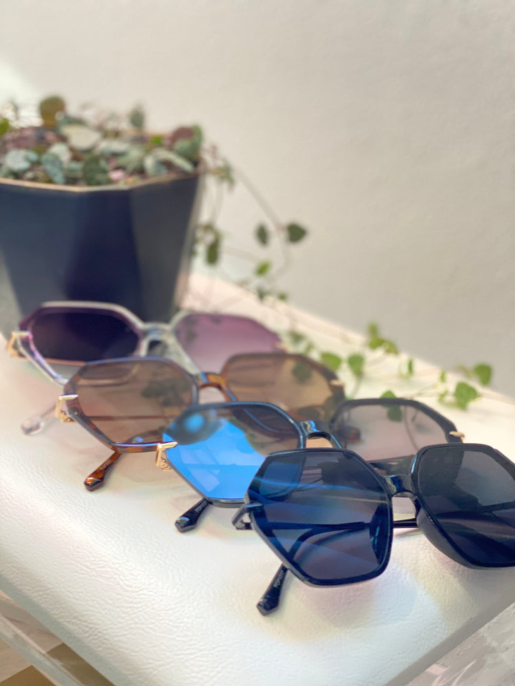 OIA SUNGLASSES IN PURPLE FADE