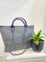 TWEED CHAIN TOTE BAG IN BLACK & IVORY