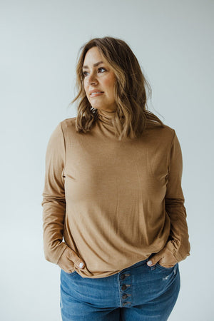 JERSEY KNIT LONG-SLEEVE TURTLENECK IN CORK