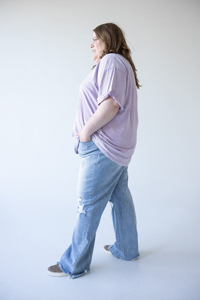 JUDY BLUE HIGH-RISE 90S FITTING DISTRESSED STRAIGHT LEG JEANS