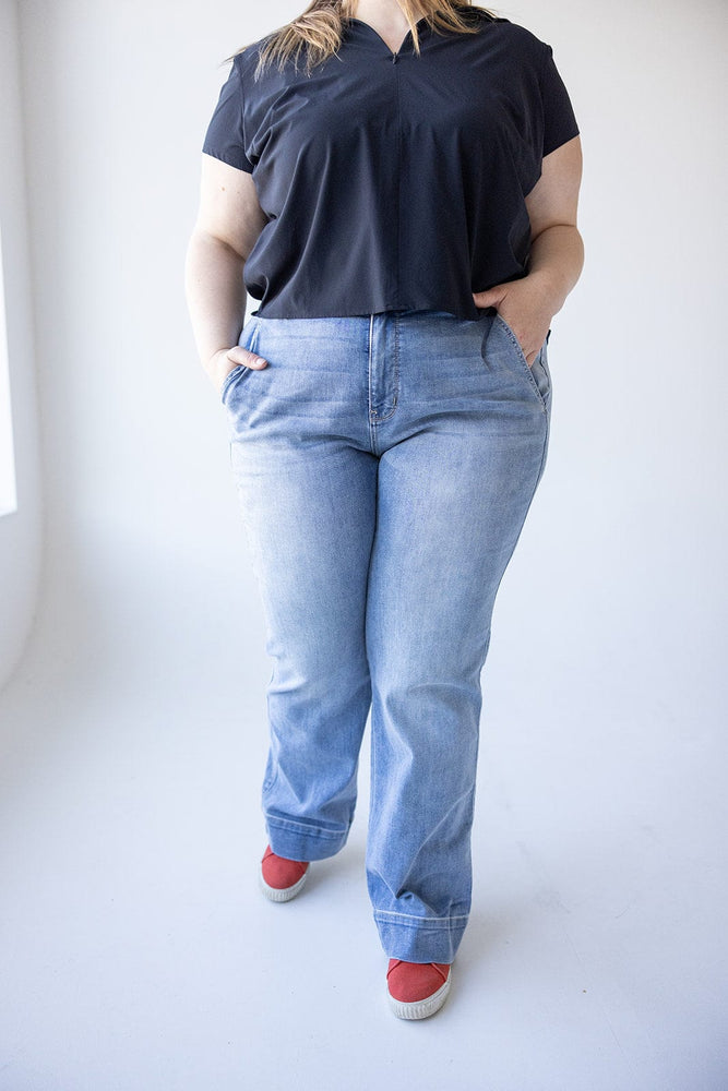 JUDY BLUE MID-RISE WIDE LEG NON-DISTRESSED JEAN
