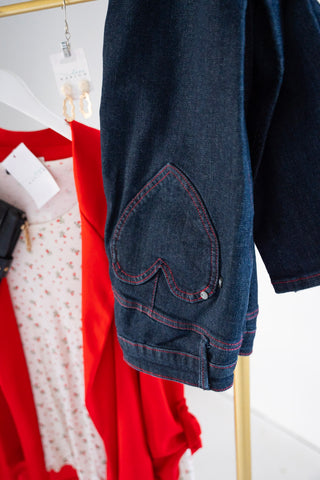 JUDY BLUE HIGH WAIST SKINNY JEANS WITH HEART SHAPED BACK POCKETS detail of pockets
