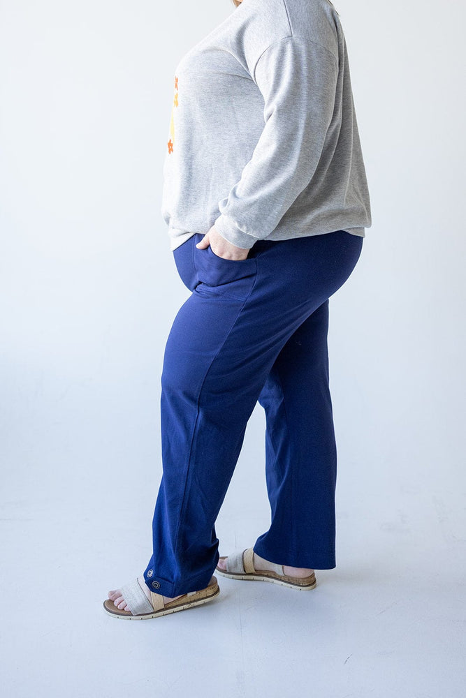 KNIT PULL-ON ANKLE PANTS IN MARINE