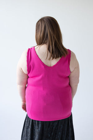 KNIT TANK WITH SCALLOP NECKLINE IN AZALEA