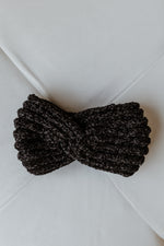 KNITTED CHENILLE HEADBAND IN BLACK