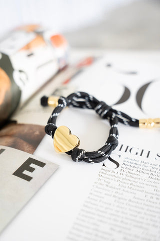 Knotty Cord Heart Bracelet – Black | Gold