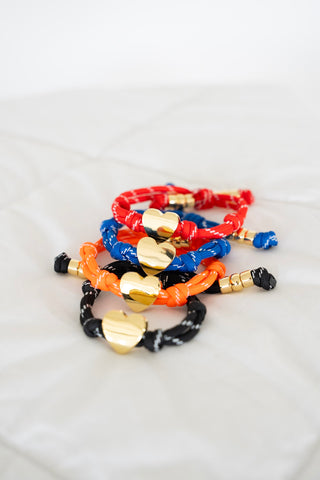 Knotty Cord Heart Bracelet – Black | Gold
