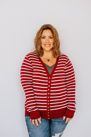 
            
                Load image into Gallery viewer, LIGHTWEIGHT STRIPED SNAP CARDIGAN IN CRANBERRY AND IVORY
            
        