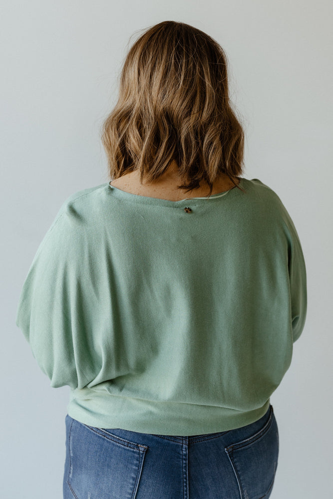 LIGHTWEIGHT KNIT DOLMAN SWEATER IN FROSTED JUNIPER