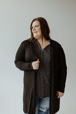 LIGHTWEIGHT LONG-SLEEVED DUSTER CARDIGAN IN BLACK