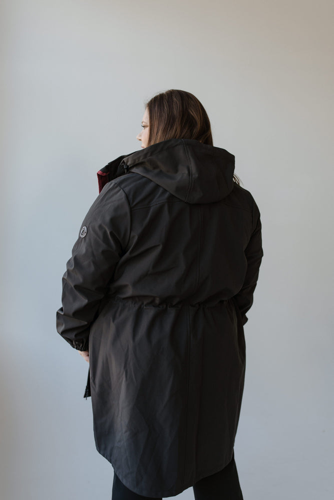 LIGHTWEIGHT PARKA IN BLACK