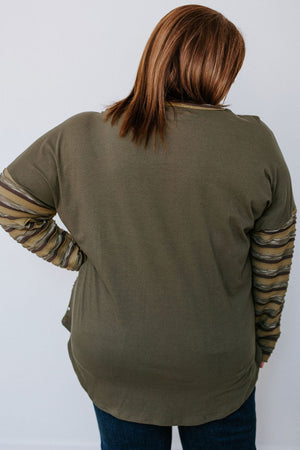 LONG-SLEEVE ROUND NECK TUNIC WITH STRIPE DETAIL IN KALE