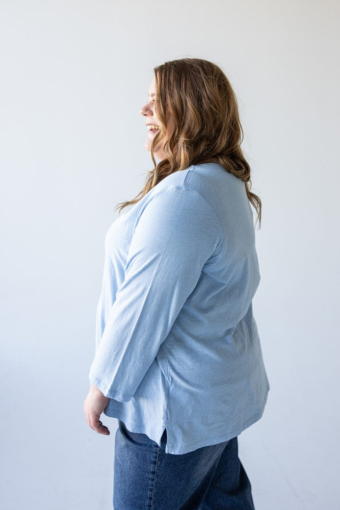 LONG-SLEEVE TEE WITH RAW SEAM DETAIL IN SKY BLUE