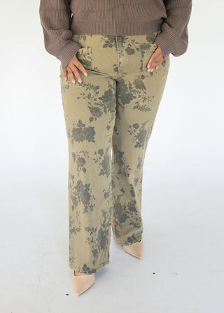 Lovervet High Rise Patchwork Slim Wide – Olive Floral