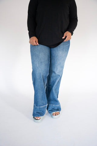 Lovervet A-Line Wide Trouser – Medium Wash