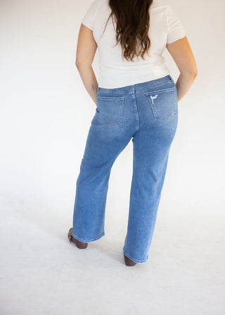 Lovervet Super High Rise Wide Leg – Medium Wash