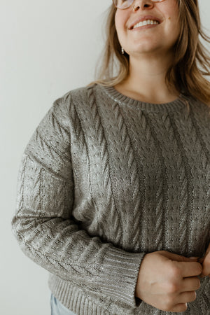 METALLIC SILVER CABLE KNIT SWEATER