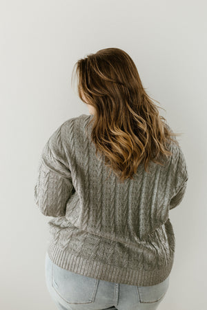 METALLIC SILVER CABLE KNIT SWEATER