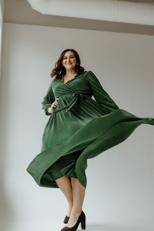 Midi Length Faux Wrap Plisse Dress in Mistletoe XL Mistletoe