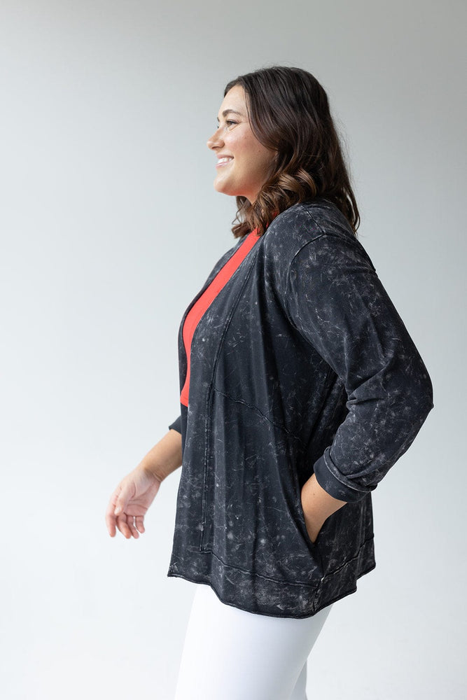 MINERAL WASH CARDIGAN