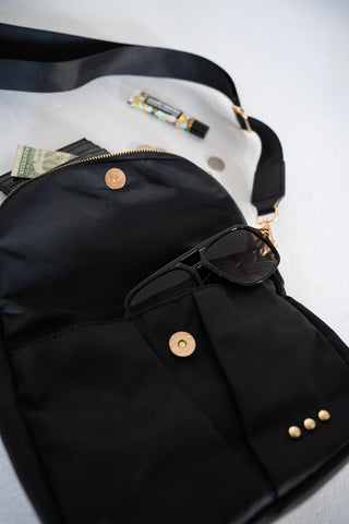 Neoprene Crossbody Bag – Black