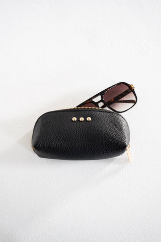 Pebbled Dome Zip Pouch – Black