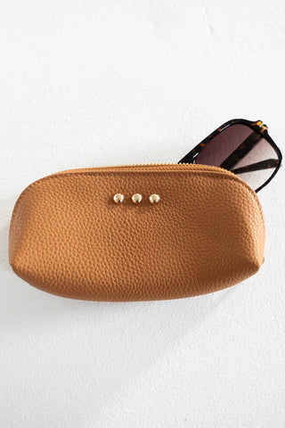Pebbled Dome Zip Pouch – Brown