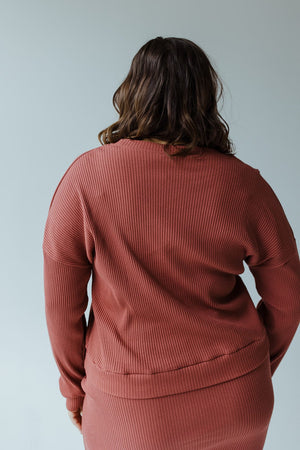 RIBBED CROPPED SWEATER IN SMOKEY ROSEWOOD