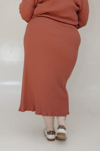 Ribbed Knit Midi Pencil Skirt – Smokey Rosewood