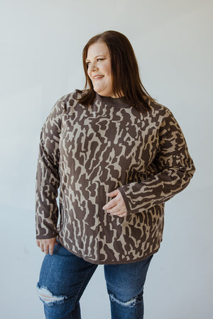 RIBBED MOCK NECK ANIMAL PRINT SWEATER