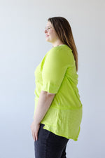 ROUND NECK TUNIC WITH BUTTON DETAIL IN TENNIS GREEN