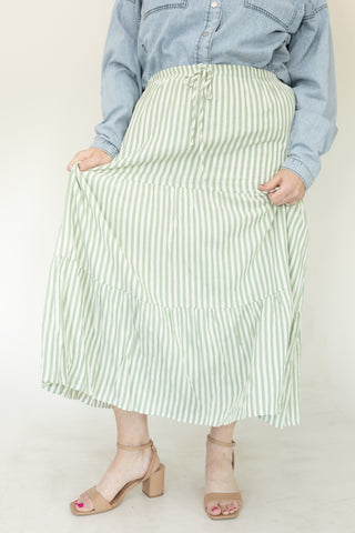 Ribbon Green Tiered Maxi Skirt: The Flowy "It" Skirt