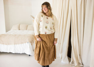 Round Neck Floral Embroidery Sweater Knit Top – Ivory