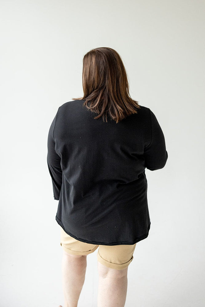 SINGLE POCKET TUNIC WITH RAW HEMS IN BLACK