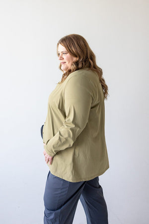 STRETCHY WRINKLE FREE BUTTON-UP BLOUSE IN NETTLE