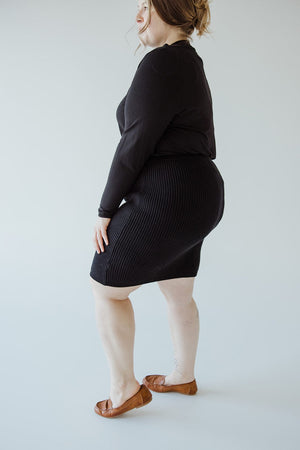 SWEATER PENCIL SKIRT IN VERY BLACK