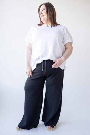 Spanx® AIRESSENTIALS WIDE LEG PANT IN VERY BLACK