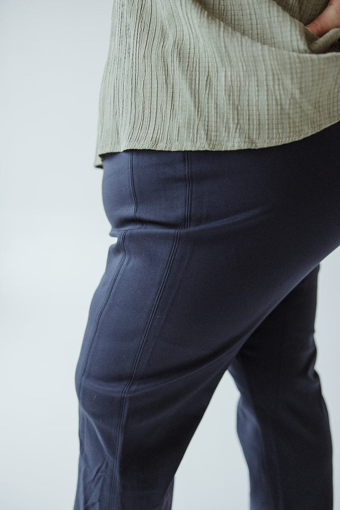 SPANX The Perfect Pant, Slim Straight in Classic Navy