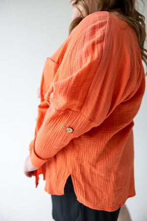 TEXTURED BUTTON-UP BLOUSE IN CORAL