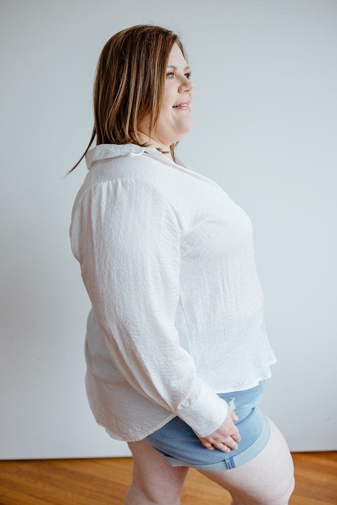 TEXTURED BUTTON-UP BLOUSE IN MILK